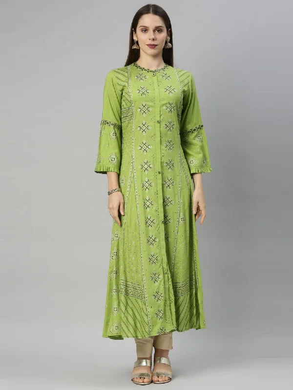 Neeru's Green Straight Casual Printed Dress